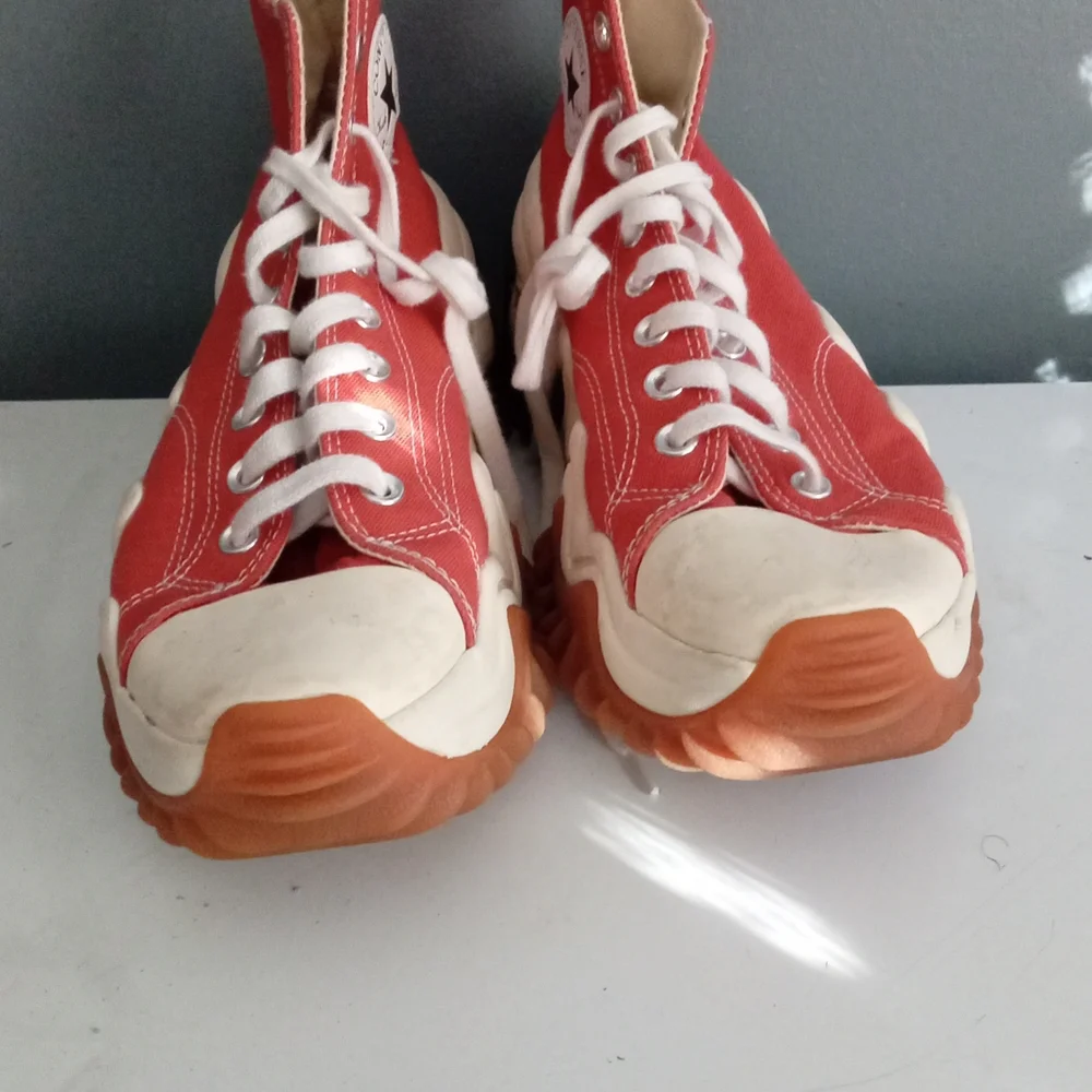 Converse Run Star Motion CX High Top Red Canvas Platform Sneakers‎
